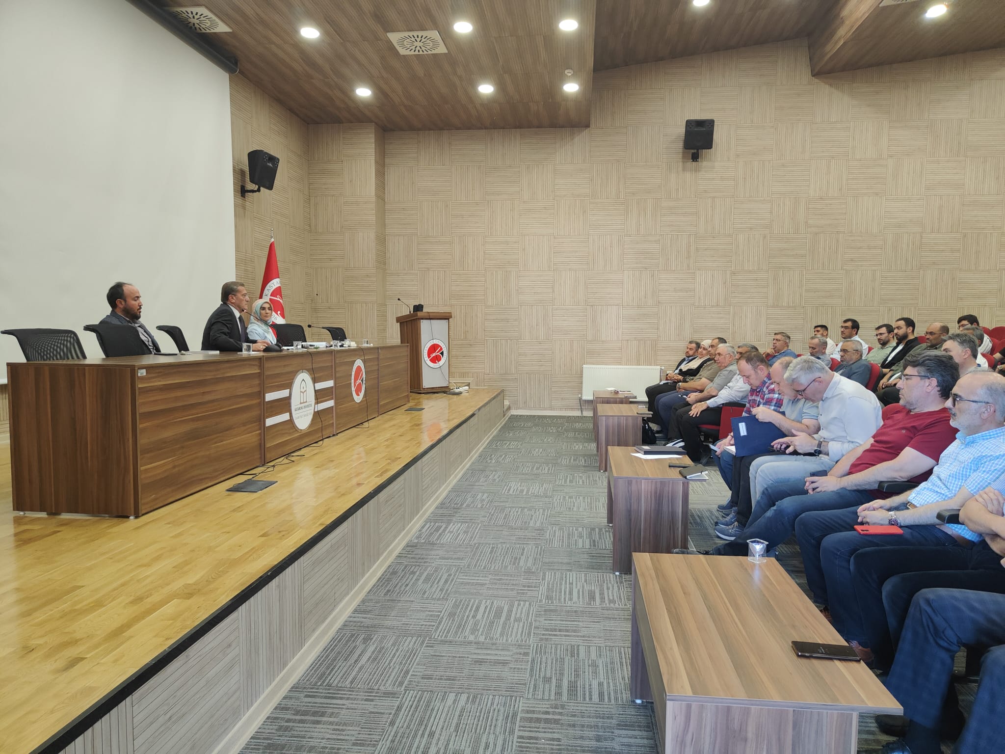 Akademik Genel Kurul Toplantısı Gerçekleştirildi