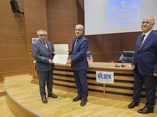 Prof. Dr. Metin Yurdagür, Gaziantep Üniversitesi’nde “Gazze’nin Işığında Ümmetin Geleceği” Başlıklı Açılış Dersi Verdi