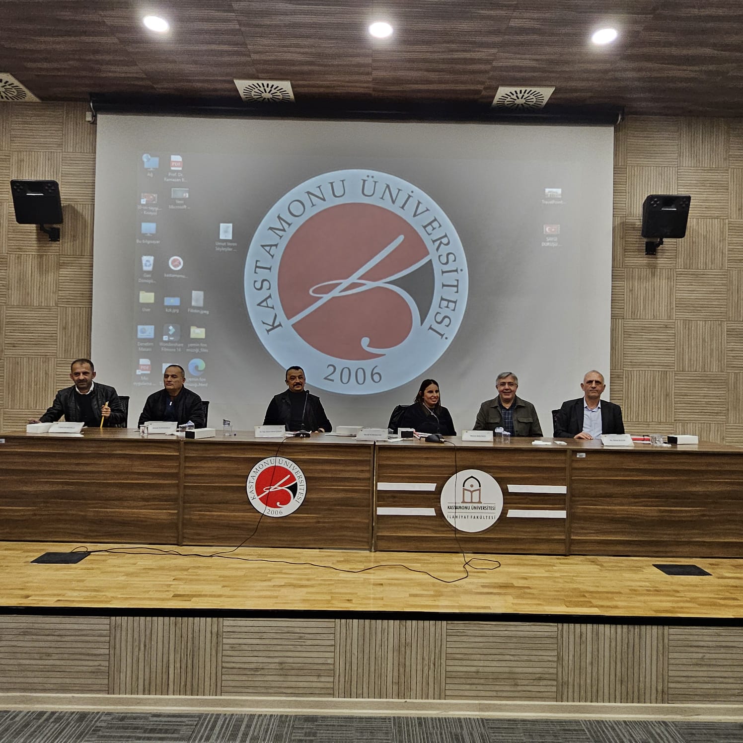İlahiyat Fakültesi’nde “Umut Veren Söyleşiler” Yoğun İlgi Gördü