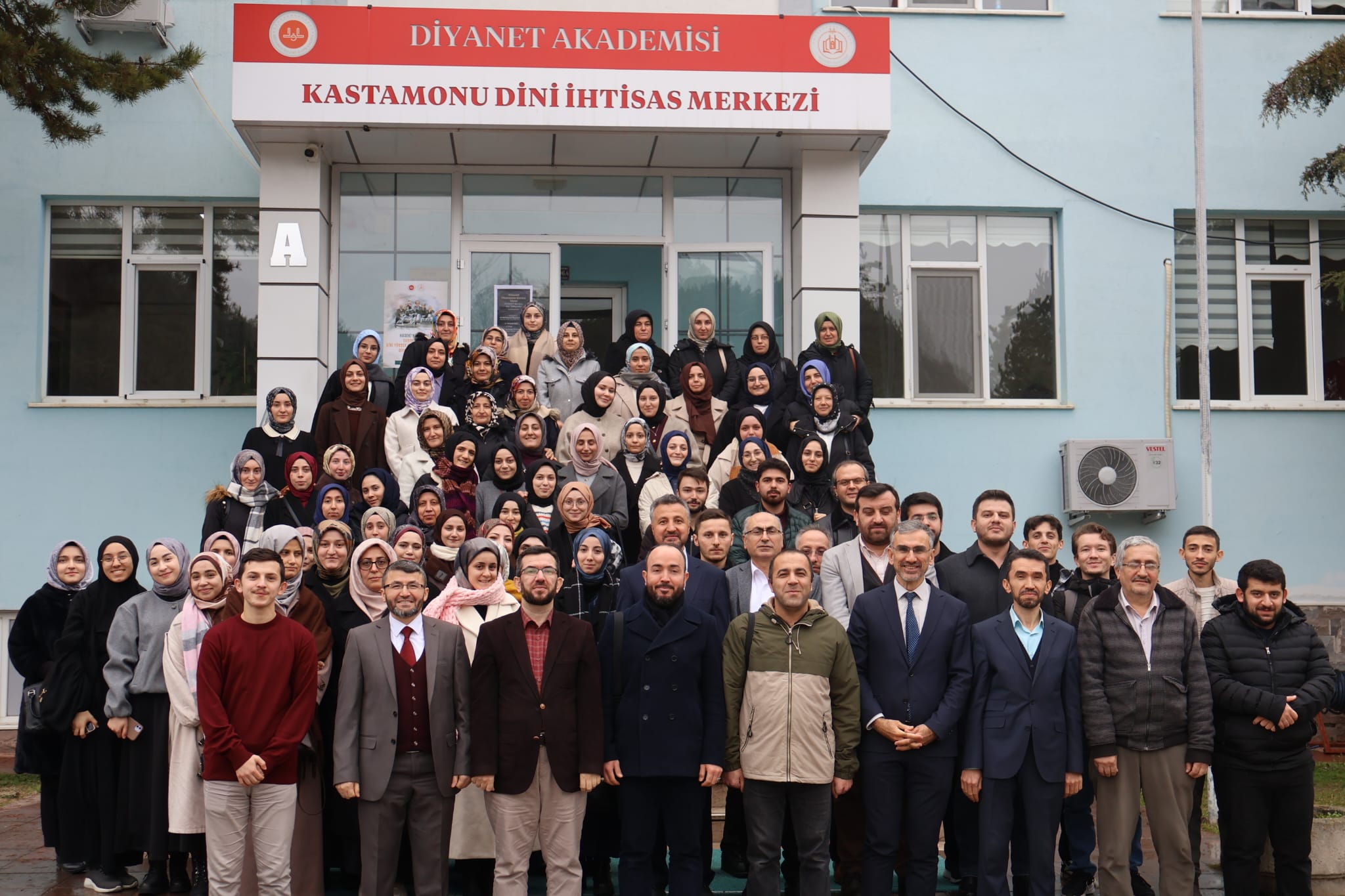 Kastamonu İlahiyat Fakültesi Öğrencilerinden Dini İhtisas Merkezine Ziyaret