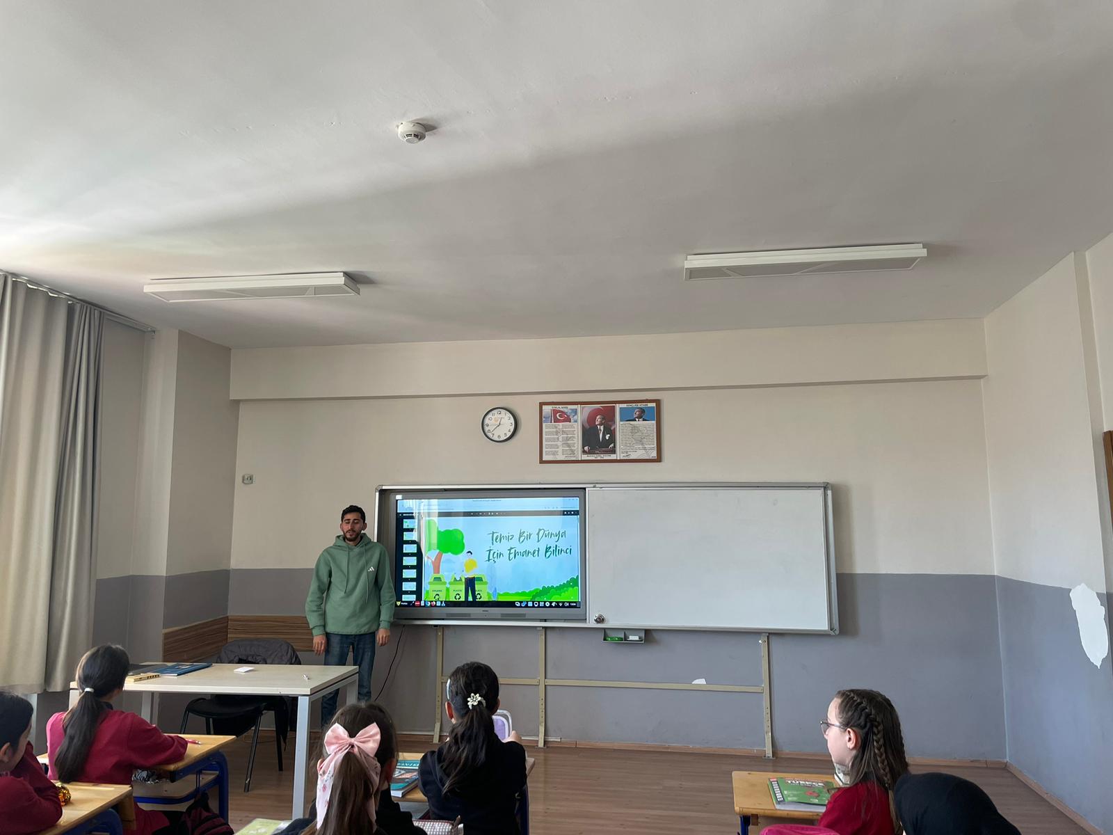  “Temiz Bir Dünya İçin Emanet Bilinci” Adlı Sosyal Sorumluluk Projesi Gerçekleştirildi
