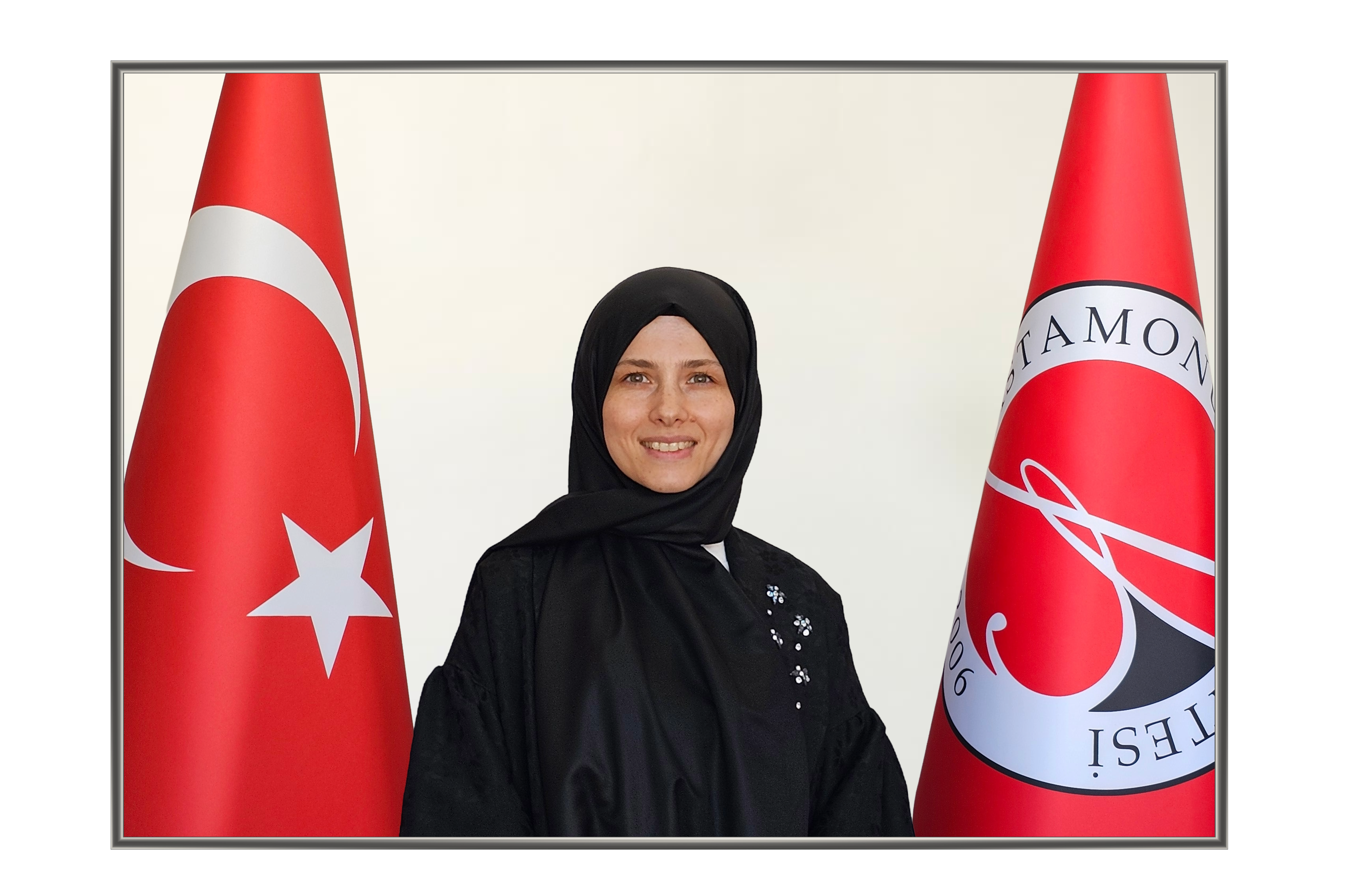 Dr. Öğretim Üyesi Zeynep Özkanlı   