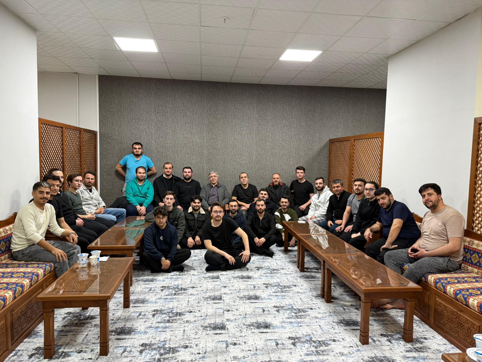 Dr. Öğr. Üyesi Hakan Coşar ve Dr. Öğr. Üyesi İslam Musayev’den Öğrencilere Akademik Kariyer Söyleşisi