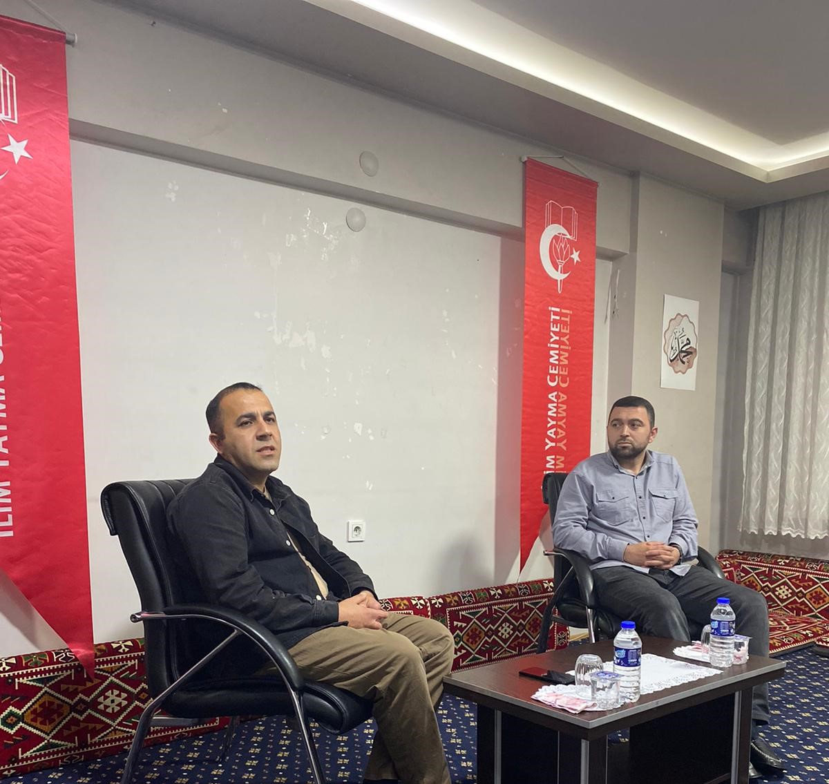 Dr. Öğr. Üyesi İslam Musayev “İslam Eğitim Anlayışında Gençlik” Konulu Konferans Verdi
